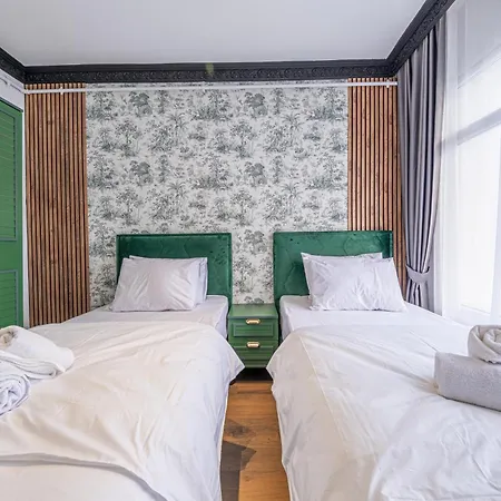 Hexa Sisli 4*