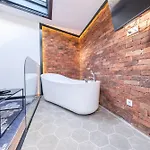 Hexa Sisli 4*