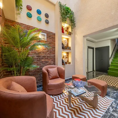 Hexa Sisli 4*